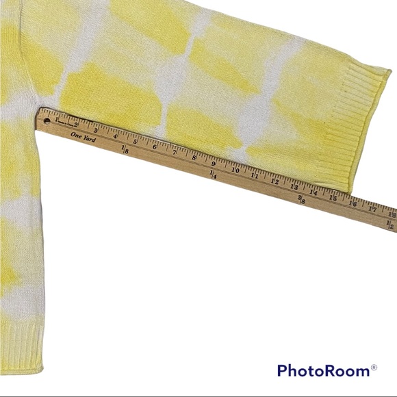 Elizabeth and James Women’s Crewneck Sweater Size XL - Picture 5 of 10